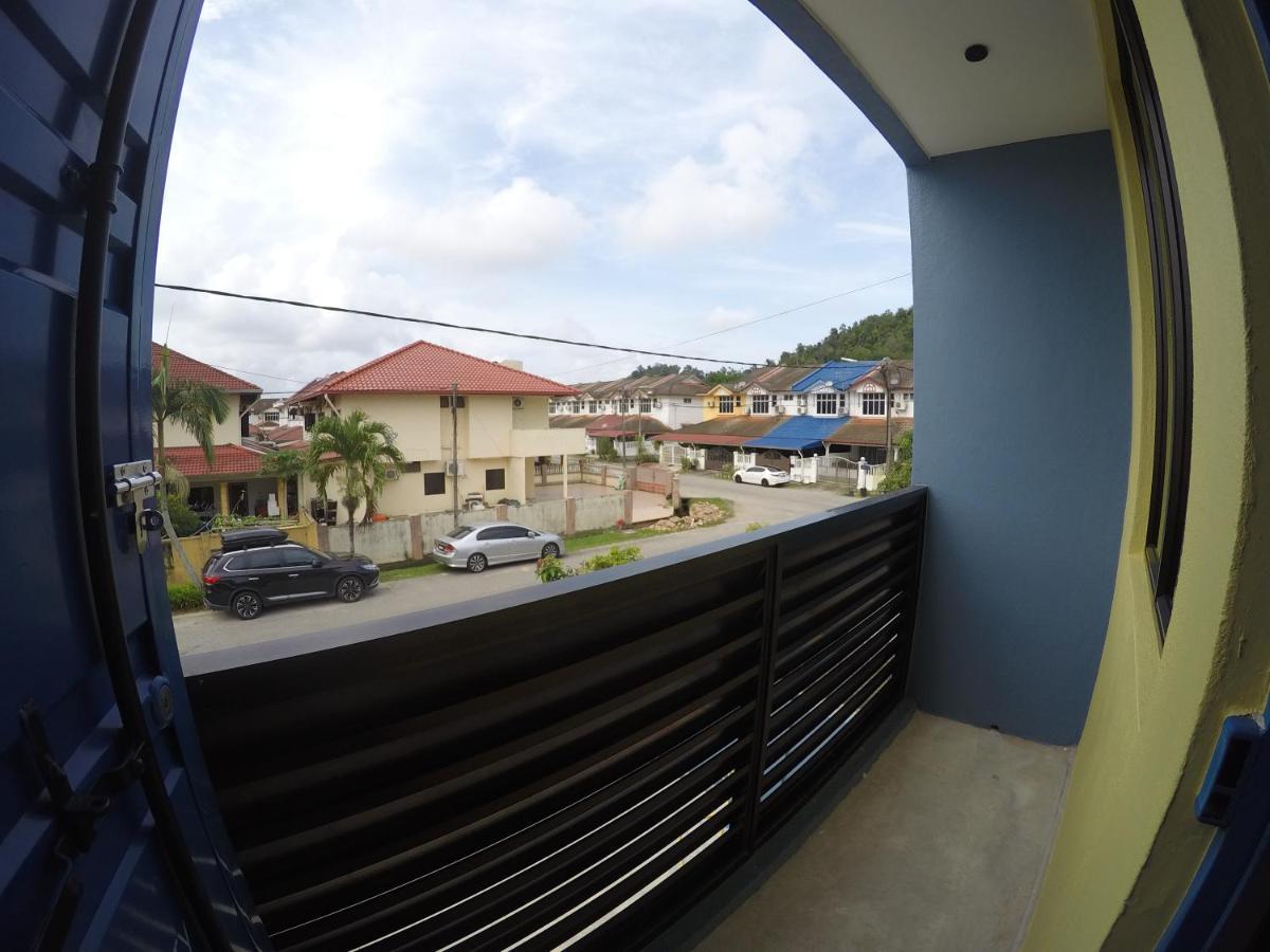 Coco Guesthouse Kemaman Chukai Экстерьер фото