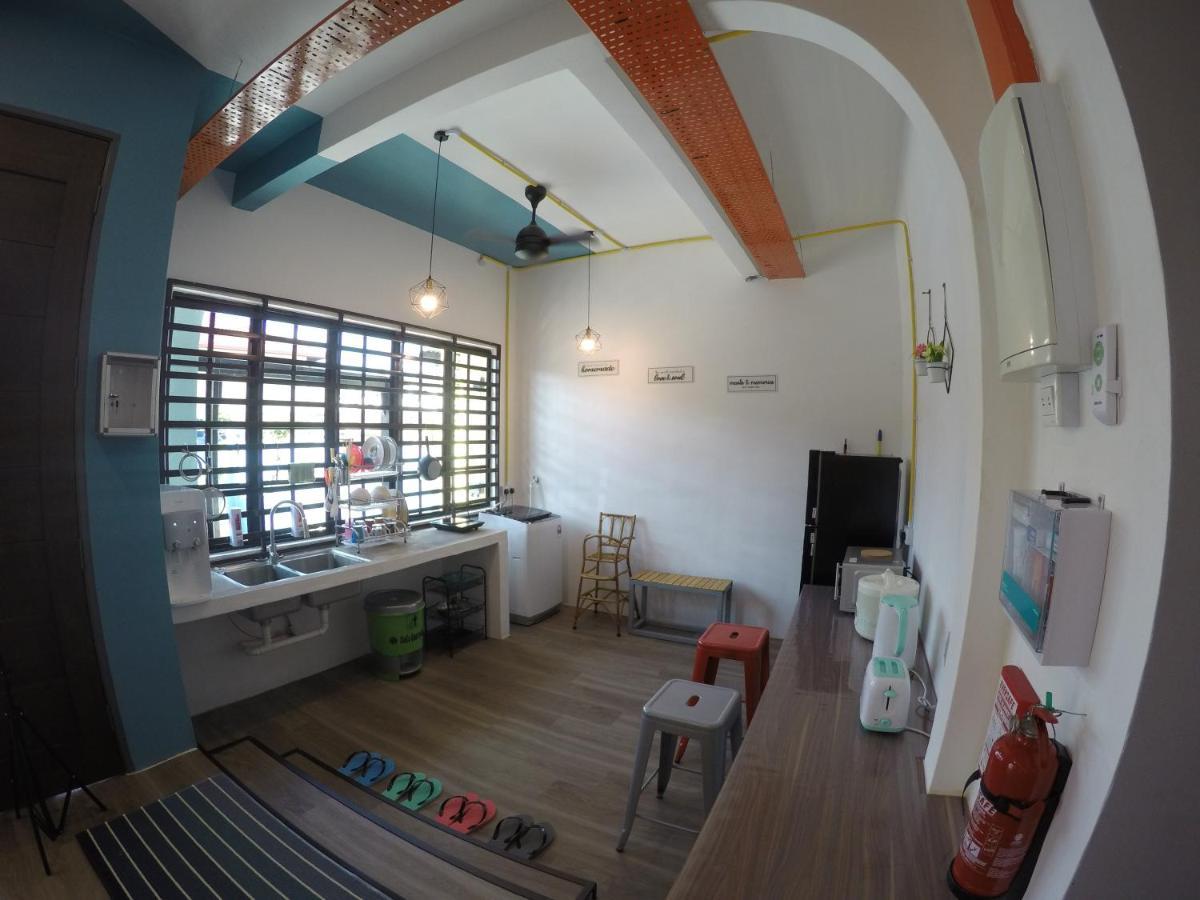 Coco Guesthouse Kemaman Chukai Экстерьер фото